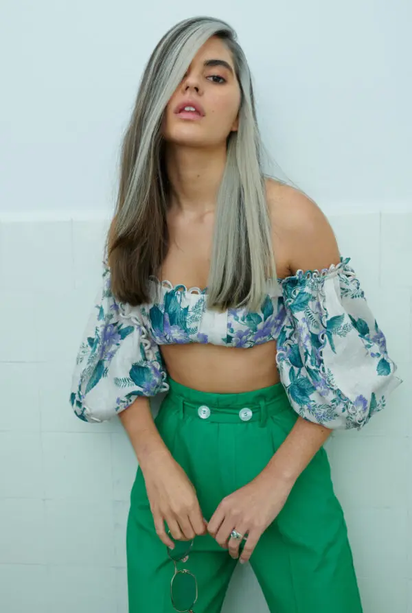 Look1_TheBlondeStatement_L